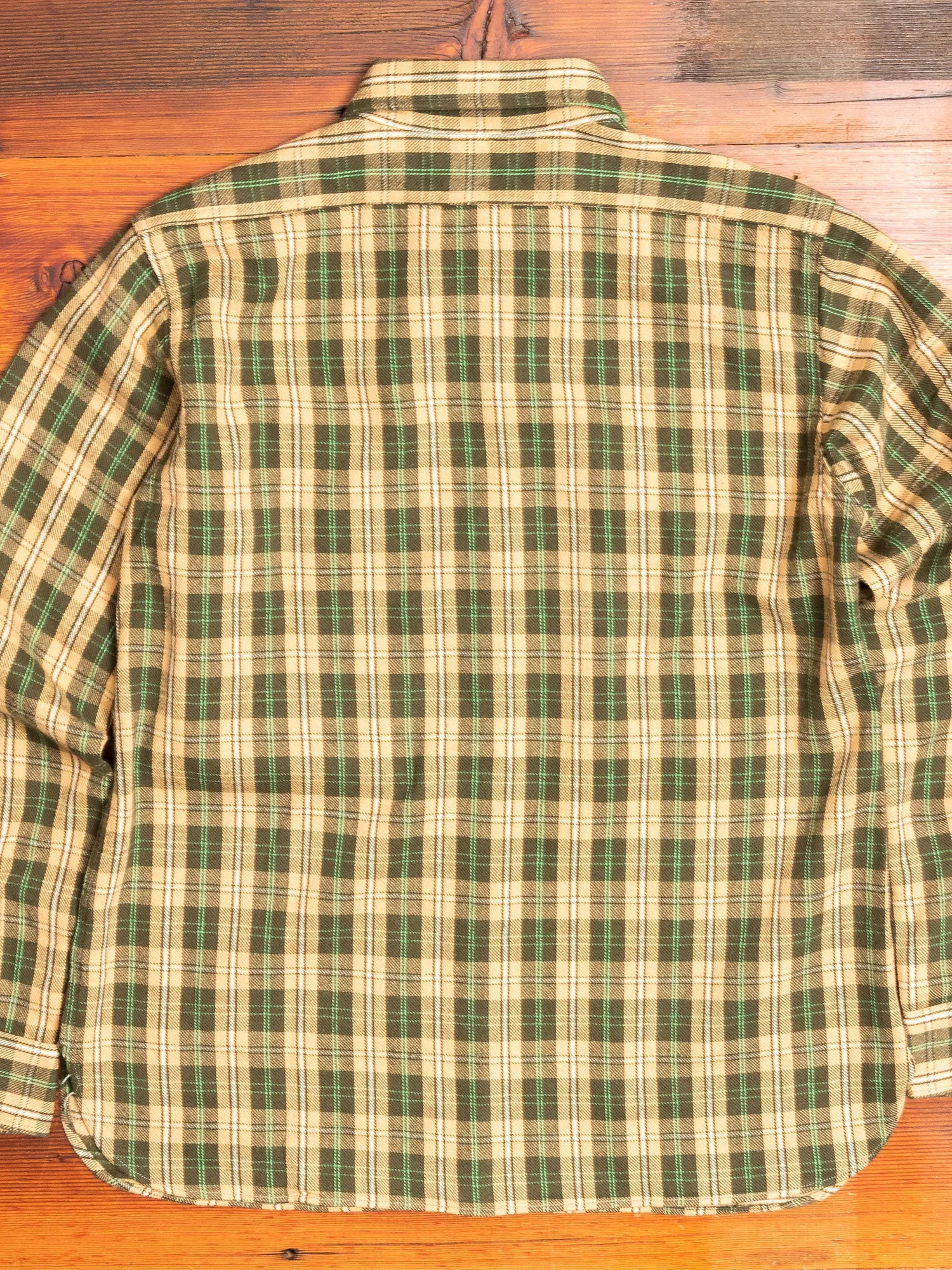 3022 Brushed Flannel Shirt in Beige