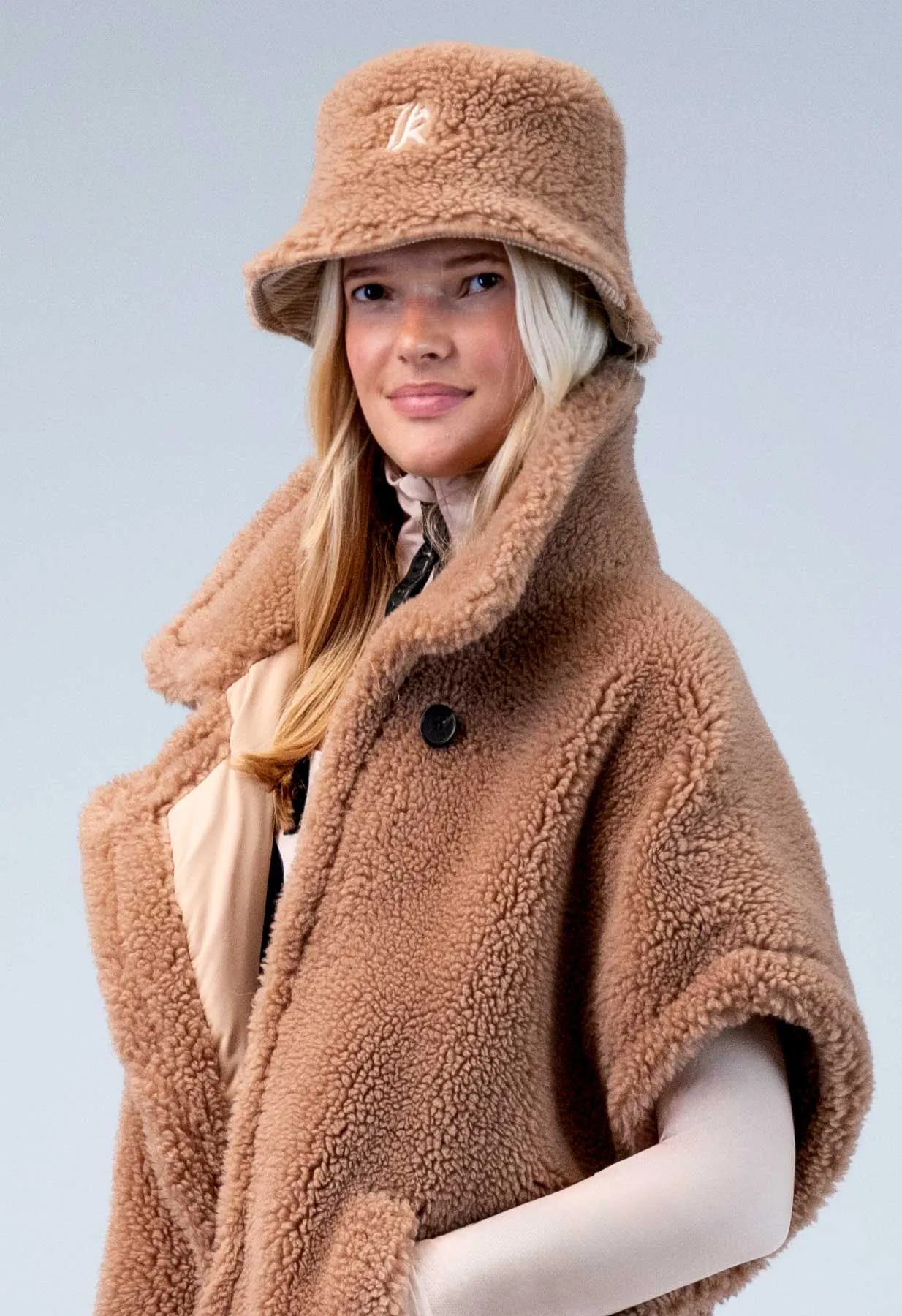 Kelly by Sissy Teddy Faux Fur Gilet  in Caramel